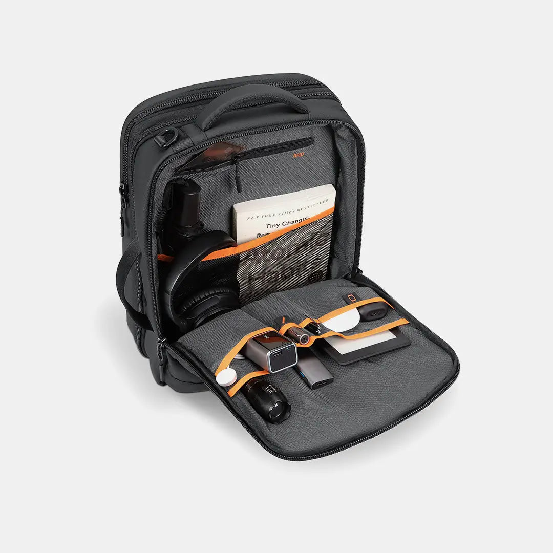 Expandable Travel Backpack Pro 32L | 3-in-1 Carry