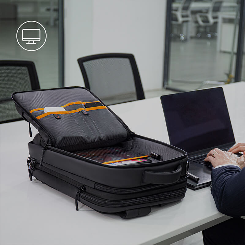 Backpack opens easily for mobile work anytime, anywhere